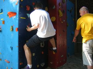 Rock climbing with large spread