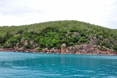 Back among the Whitsunday Islands