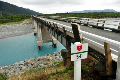 One lane bridge over same river