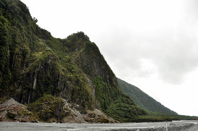At the entance to the valley carved by the Fox Glacier