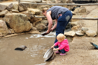 Toni and Kiera panning for gold