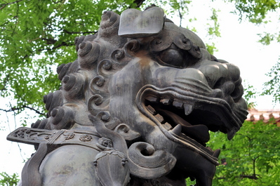 Lion statue