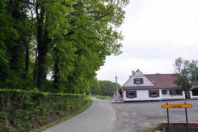 Random pub we passed a few kilometres from the brewery, it was actually called The Canada Pub. It was closed for the holiday though.