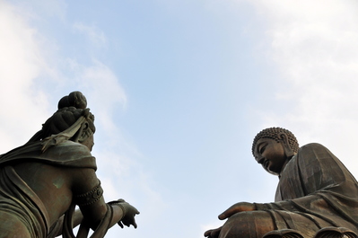 Tian Tan Buddha