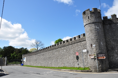 Outside Birr castle