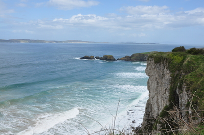 The coast at Carrick-a-Rede rope bridge