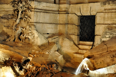 Trevi Fountain