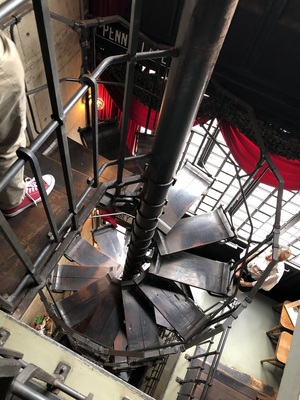 Cool stairs at Seirinkan Pizza