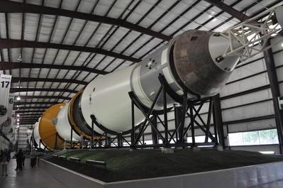 The whole rocket from the front