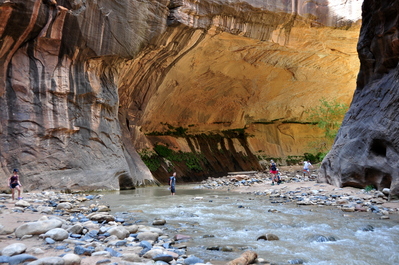 Hiking up the Narrows